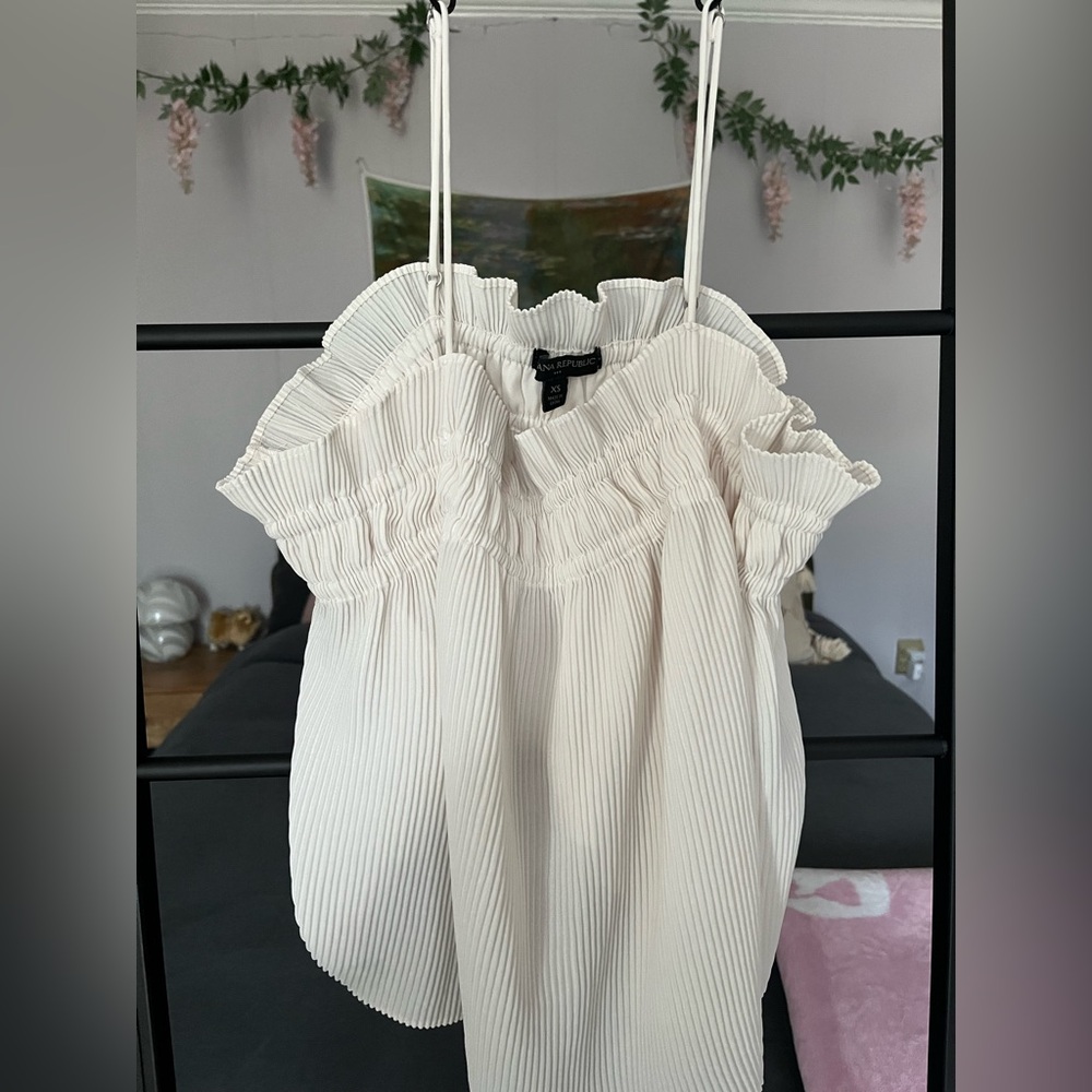 Banana Republic blouse